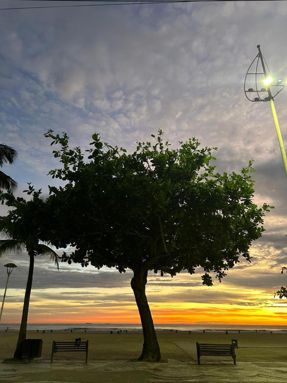 Avenida Atlantica, Beira Mar, Pe Na Areia Apartamento Balneário Camboriú Exterior foto